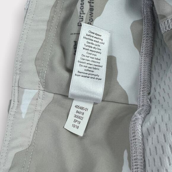 Athleta Camo Contender 7/8 Tight Size XS - Picture 4 of 8